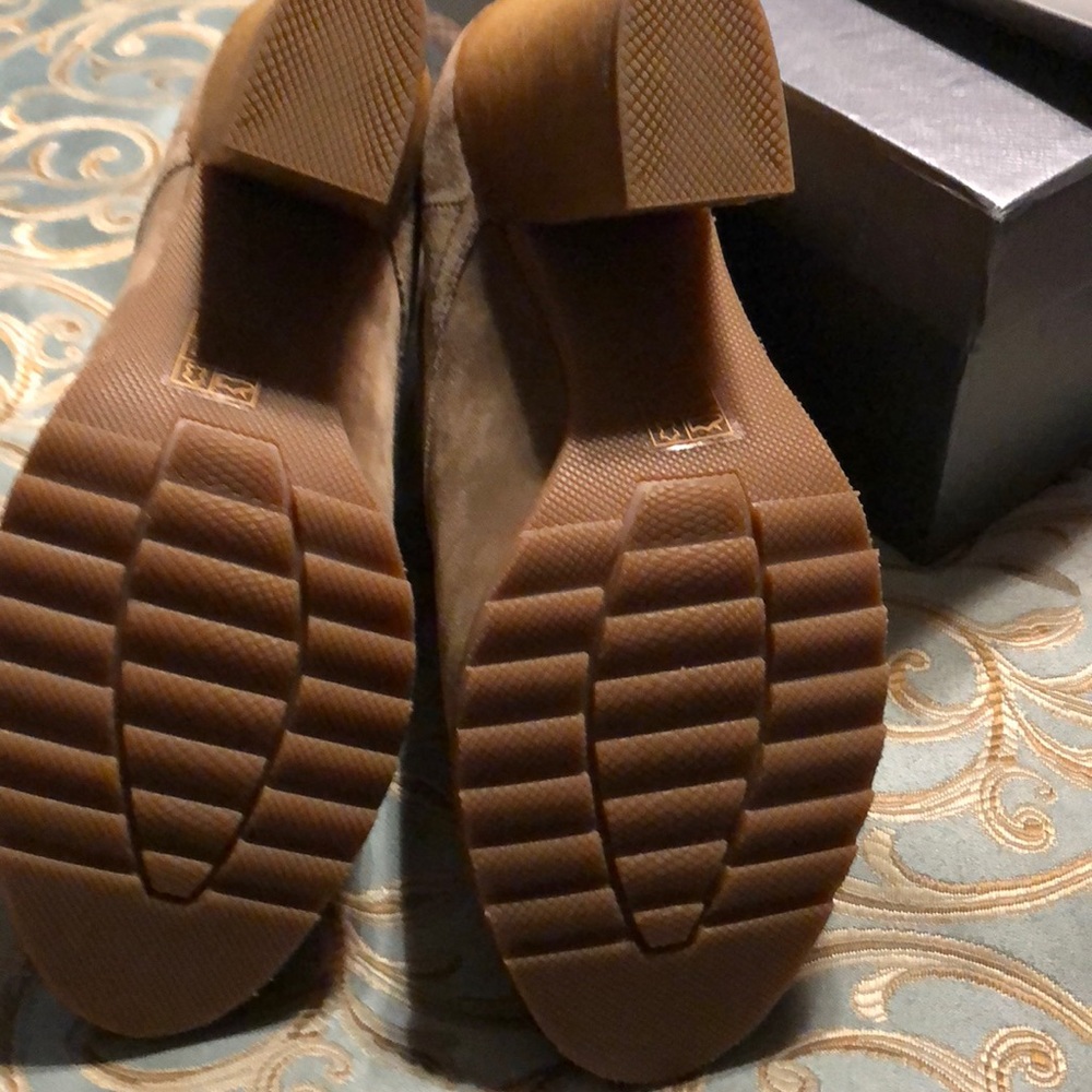 Booties - Picture 4 of 5